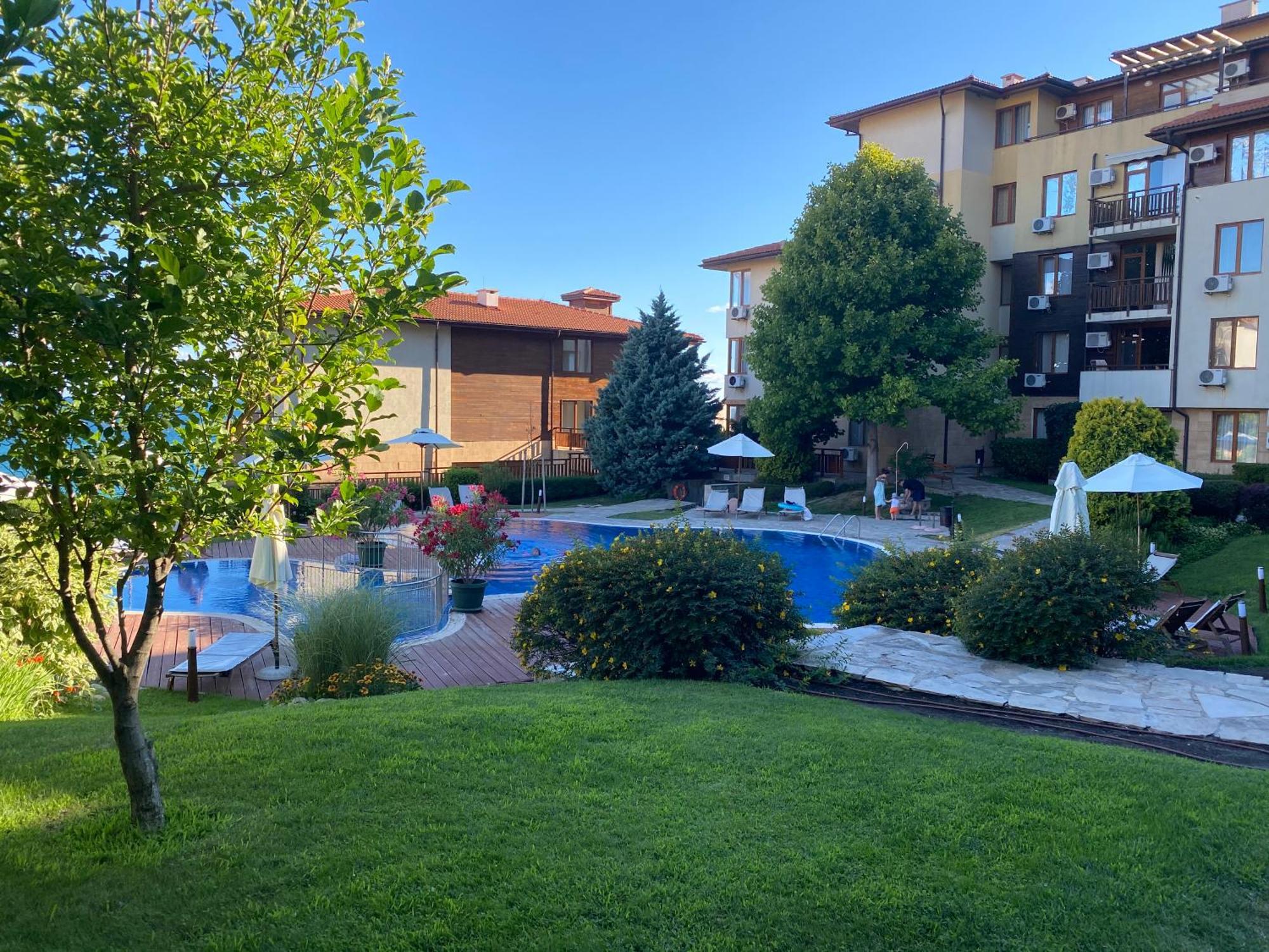 Garden Of Eden B3-2 Private One Bedroom Apartment Święty Włas Zewnętrze zdjęcie